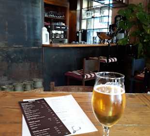 Bar Tolo