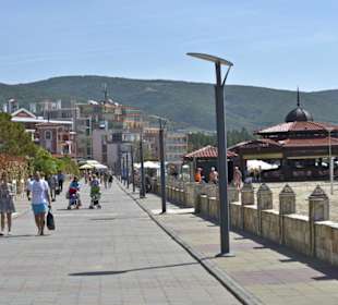 Die Promenade vor Helena Sands