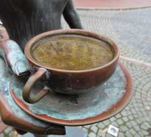 Blick in die Teetasse der Teelke