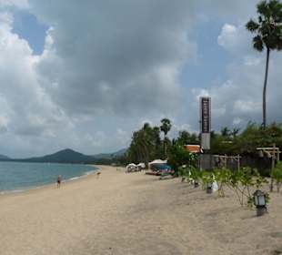 Maenam Beach, Hotelstrand