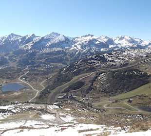 Berg- und Seenladschaft