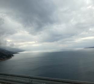 Strand Omis