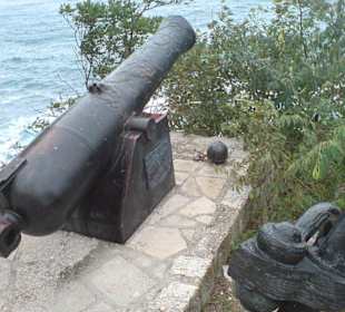 Vor der Kirche S.Euphemia