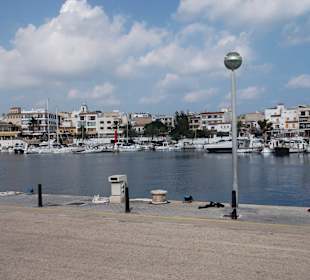 Hafen von Cala Ratjada