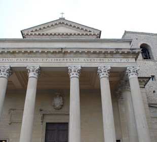 Церковь Сан Квирино.