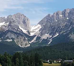 Blick auf das Ellmauer Tor