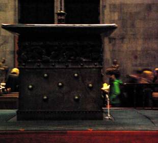 Großer Altar mittig