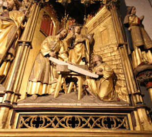 Altar Detail