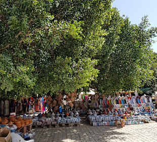 Keramikmarkt in Houm Souk 