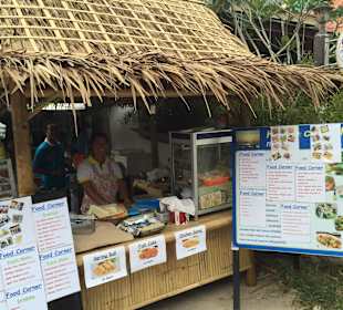 Food corner gegenüber vom beyond resort