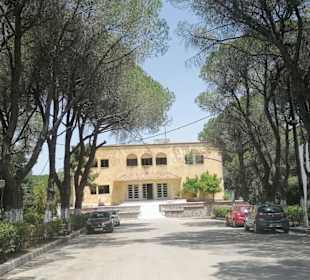 Altes Sanatorium und Krankenhaus