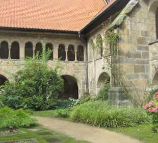 Kreuzgang und Innenhof