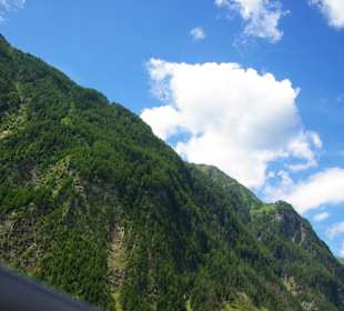 Berge herum