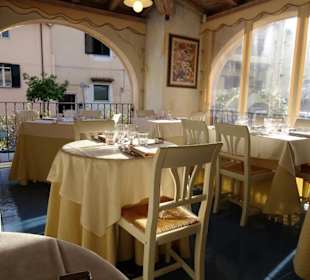 Blick in den Veranda-Gastraum des Restaurants