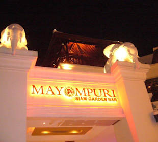 Schriftzug May Mpuri Bar Bangkok