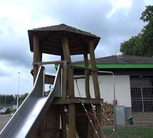Spielplatz Sportplatz