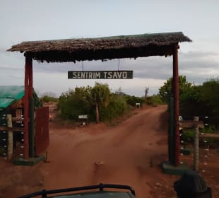 Zufahrt Sentrim Lodge