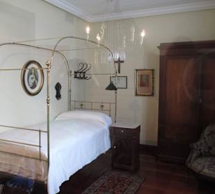 Dormitorio de Menéndez Pelayo