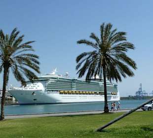 Independence of the Sea in Gran Canaria