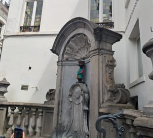  Manneken Pis in Brüssel, Belgien 
