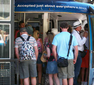 Jetzt gehts los Die Gondel dreht sich 2 Mal