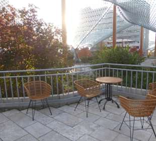 Café / Cafeteria Glasspiel: Pause auf der Terrasse