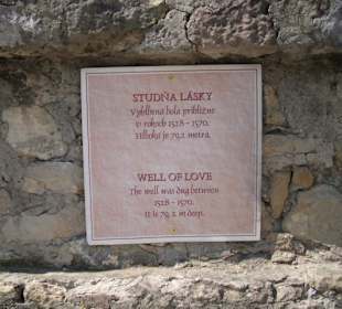 Hinweis auf den Liebesbrunnen