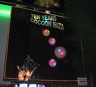 Amnesia Eingang@Cocoon