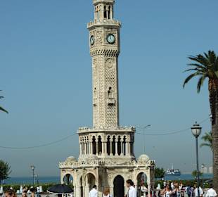 Izmir, Uhrenturm
