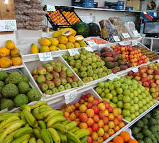 Rundgang durch die Markthalle von Funchal