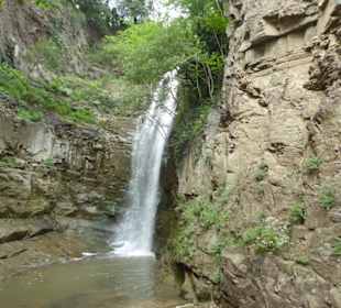 Schwefelbäder - Wasserfall