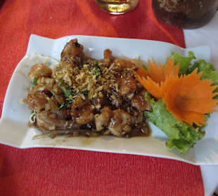 Fried chicken mit garlic & pepper