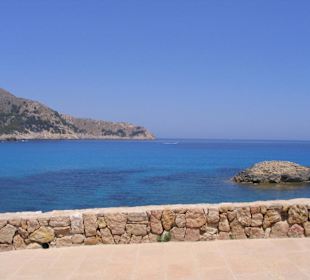 Gegenüber vom Hotel Bella Playa