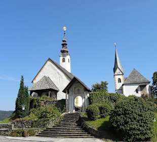 Sicht auf die beiden Kirchen