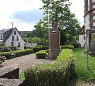 Kriegerdenkmal Lützenhardt