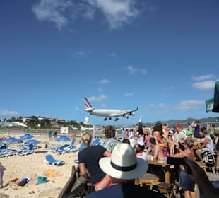 A-340 kurz vor dem Aufsetzen