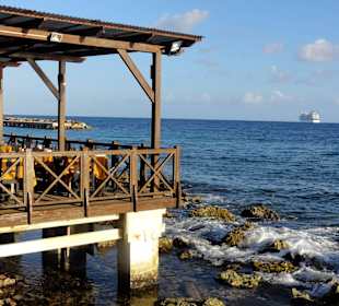 Abendstimmung auf der Terrasse des Restaurants