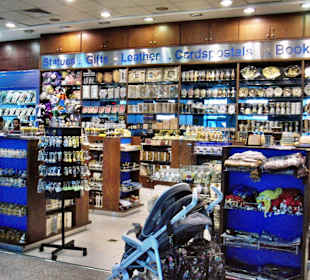 Ener der Shops im Flughafen