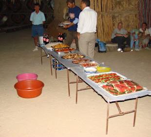 Das Buffet ist eröffnet!