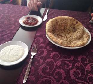 Typisches Türkische Brot vor dem Hauptgang
