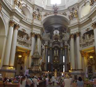 Интерьеры храмов Старого Львова