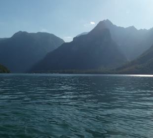 Fahrt mit dem Ausflugsboot auf dem Königssee