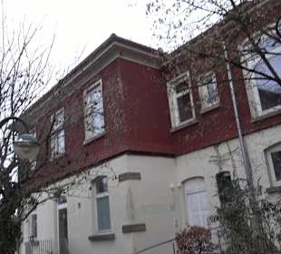 Zweigstelle Sondelfingen der Stadtbibliothek Reutl