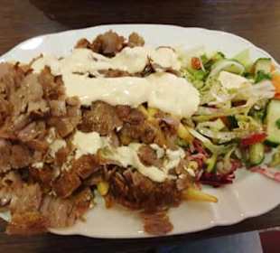 Toller Döner-Teller Service 1a