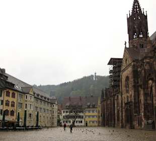 Münster mit Münsterplatz