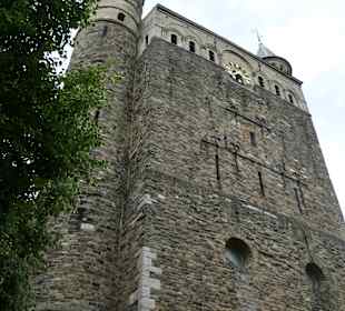 Besichtigung der Liebfrauenbasilika (Maastricht)