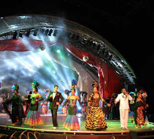 Tropicana Show in Mantanzas