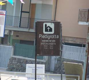 Hinweisschild zur Piedigrotta