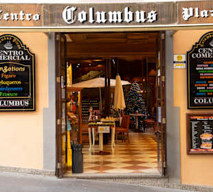 Centro Comercial Columbus Plaza