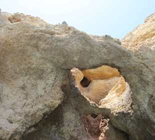 Steilküste - Grotten